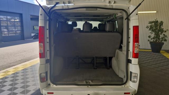 Renault Trafic image 8