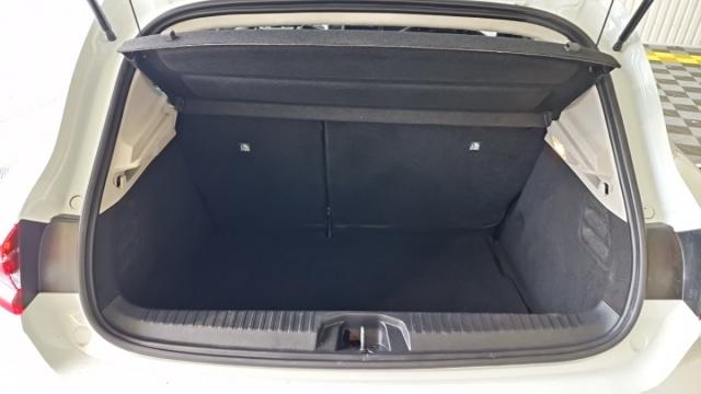 Renault Clio image 9