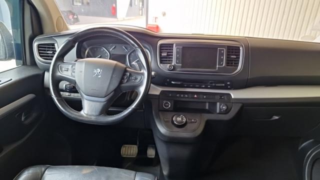 Peugeot Traveller image 8