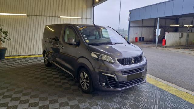 Peugeot Traveller image 1