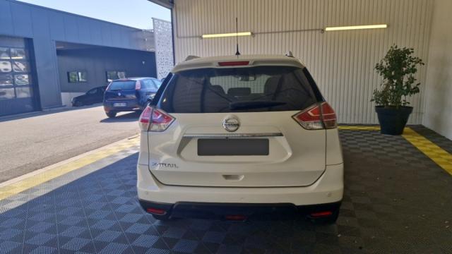 Nissan X-Trail image 2