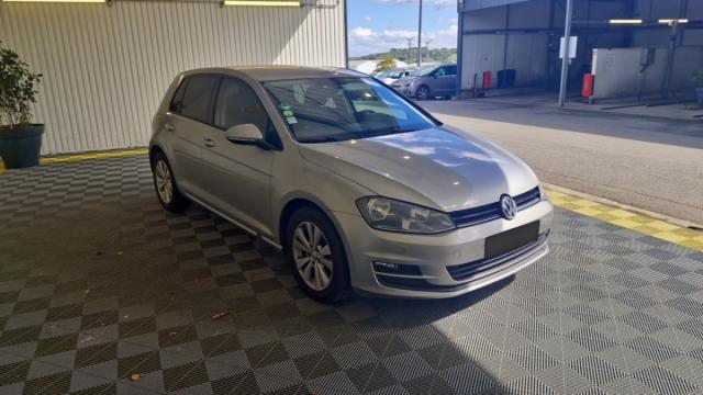 Volkswagen Golf image 7