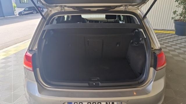 Volkswagen Golf image 1