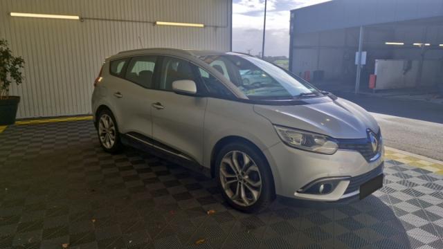 Renault Grand Scénic image 8
