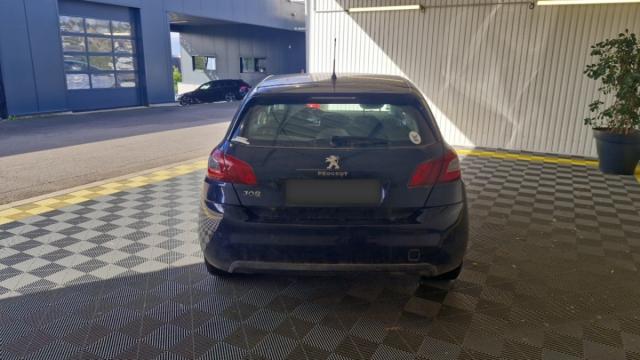 Peugeot 308 image 9