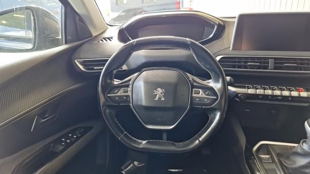 Peugeot 5008 image 4