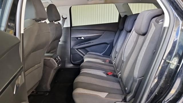 Peugeot 5008 image 7