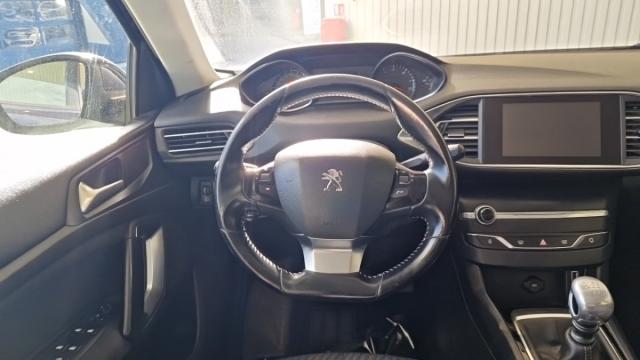 Peugeot 308 image 7