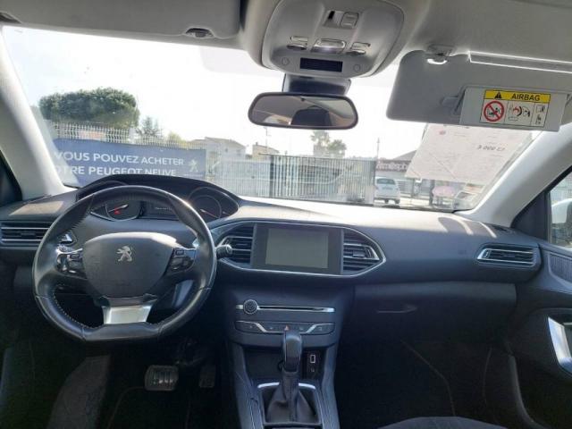 Peugeot 308 image 9