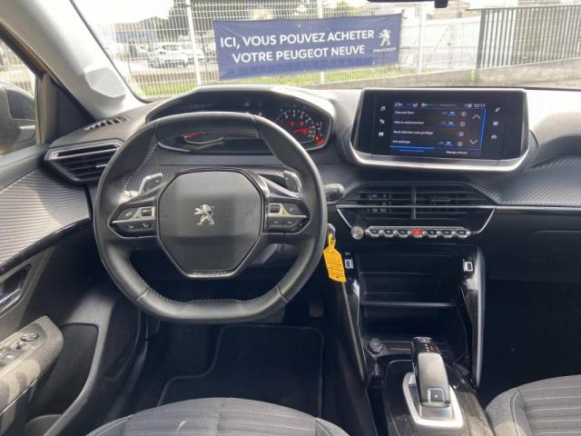 Peugeot 208 image 8