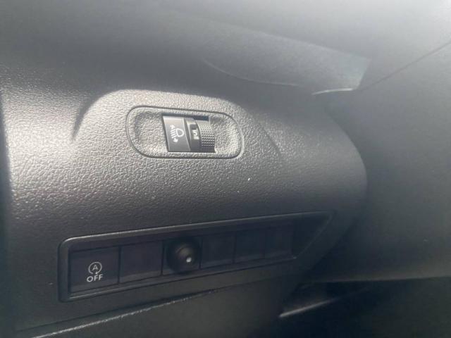 Peugeot Partner image 2