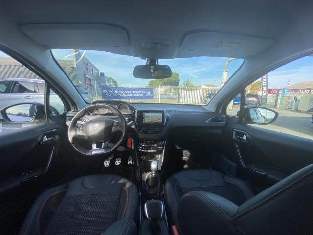 Peugeot 2008 image 3