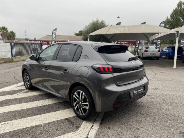 Peugeot 208 image 1