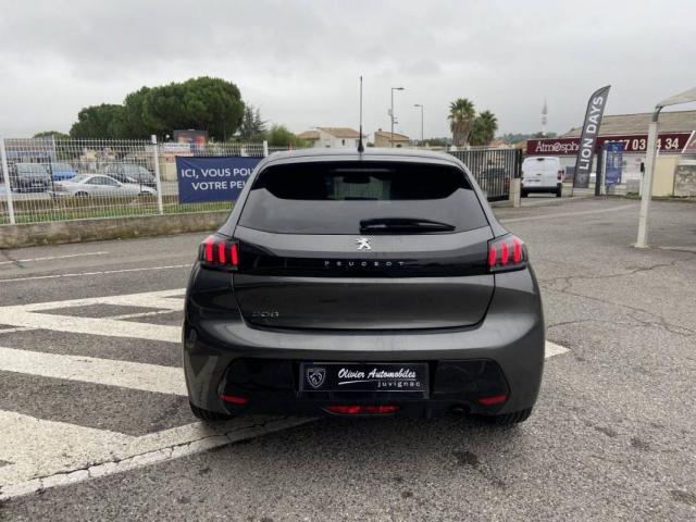 Peugeot 208 image 3