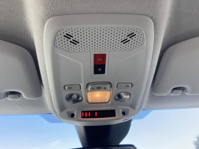 Peugeot 208 image 6