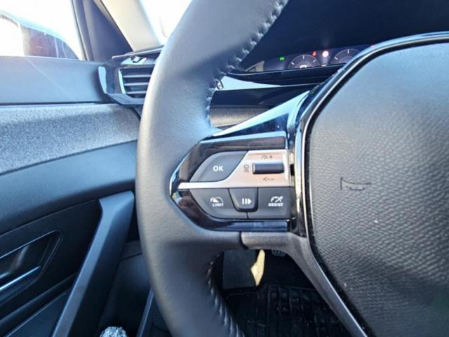 Peugeot 308 image 6
