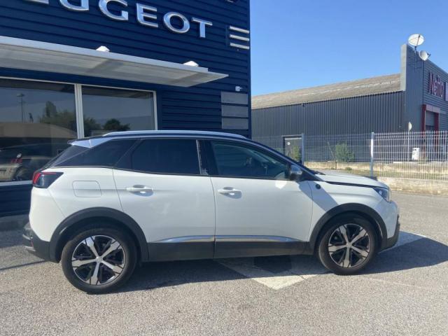 Peugeot 3008 image 1