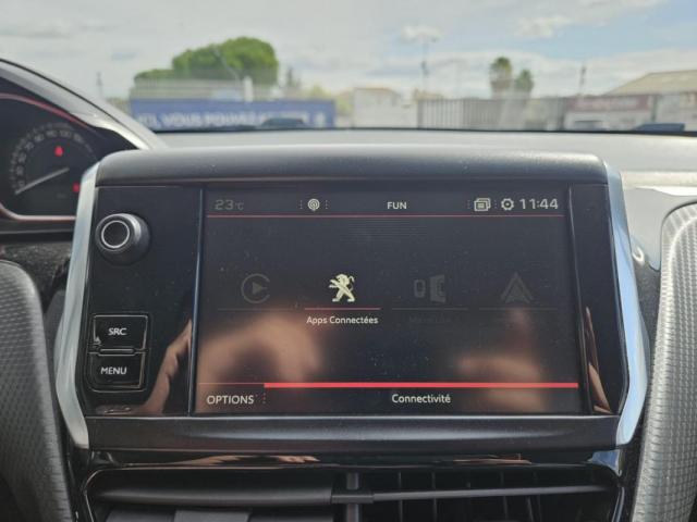 Peugeot 2008 image 9