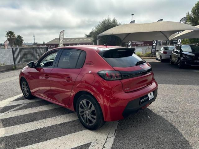 Peugeot 208 image 6