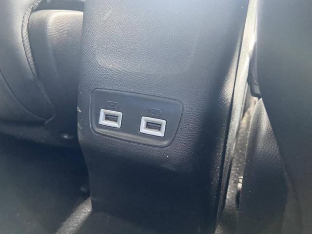 Peugeot 2008 image 6