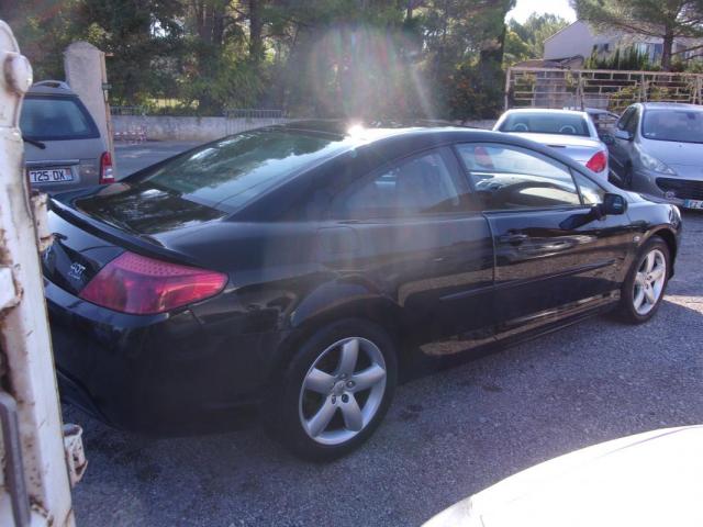 Peugeot 407 Coupé image 9