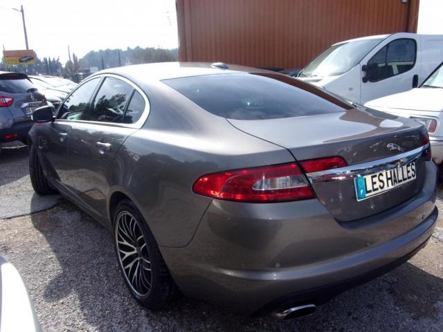 Jaguar Xf image 9
