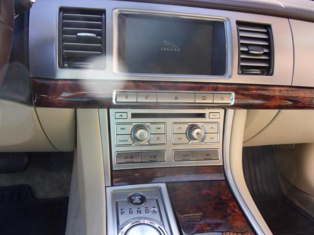 Jaguar Xf image 5