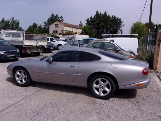 Jaguar Xk8 image 1