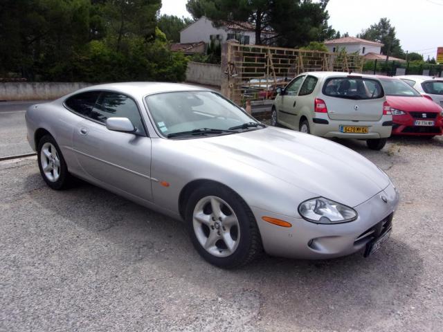 Jaguar Xk8 image 7