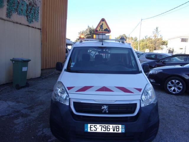 Peugeot Partner image 1