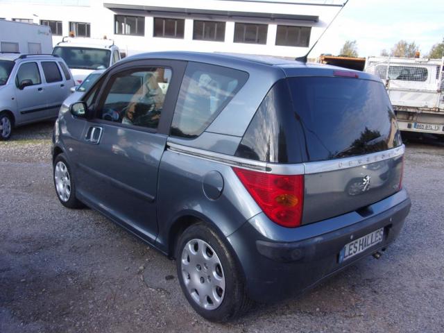 Peugeot 1007 image 6