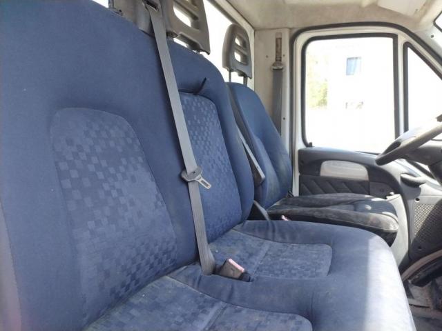 Peugeot Boxer image 2