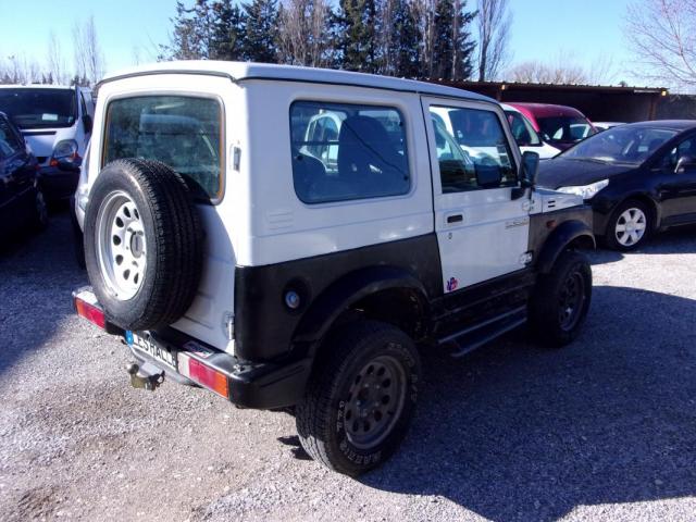 Suzuki Samurai image 6
