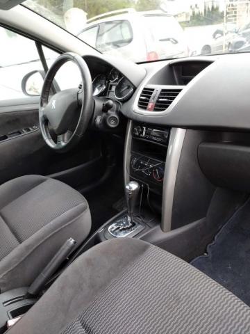 Peugeot 207 image 3