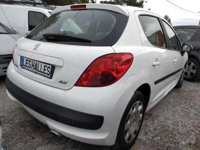 Peugeot 207 image 2