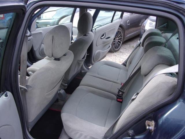 Renault Clio image 6