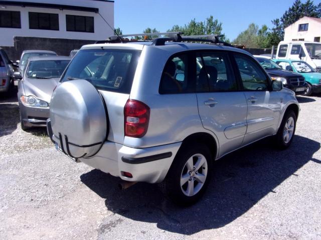Toyota Rav4 image 5