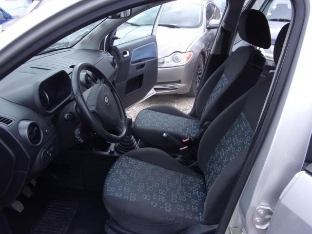 Ford Fusion image 5