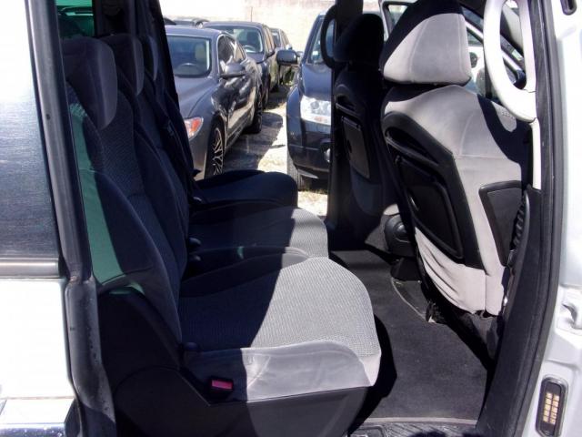 Peugeot 807 image 6