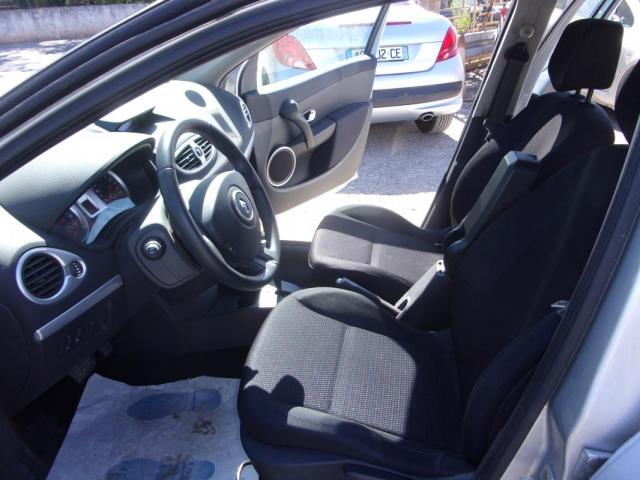 Renault Clio image 4