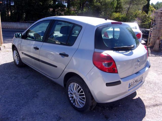 Renault Clio image 9