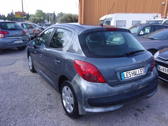 Peugeot 207 image 4