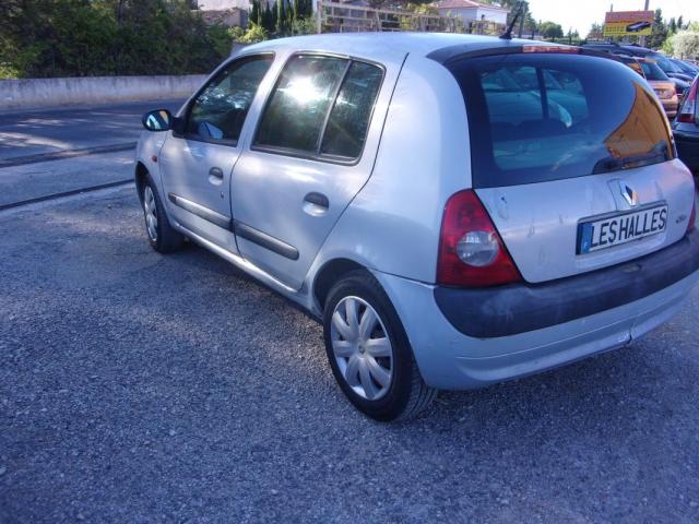 Renault Clio image 1