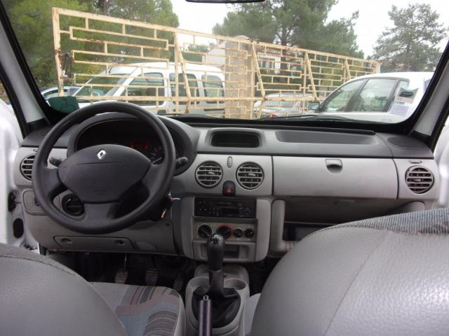 Renault Grand Kangoo image 7