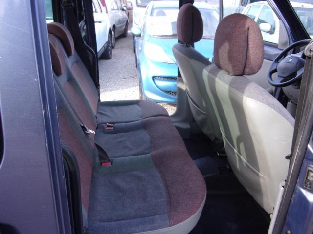 Renault Kangoo image 5