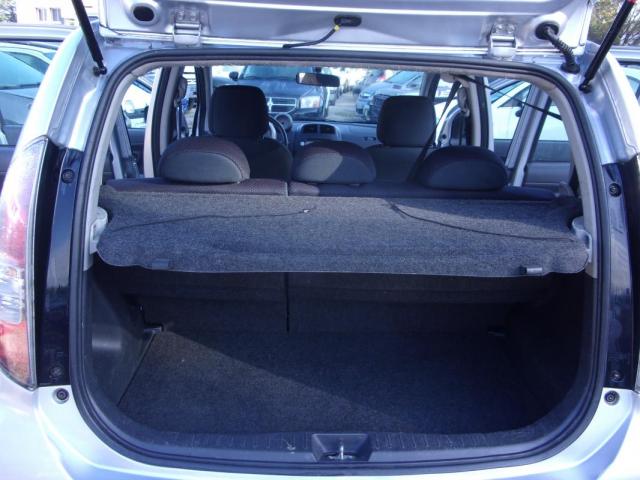 Daihatsu Sirion image 5