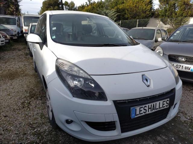 Renault Scénic image 3
