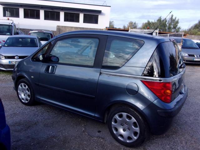 Peugeot 1007 image 8