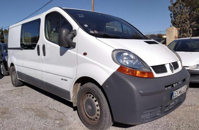 Renault Trafic image 1