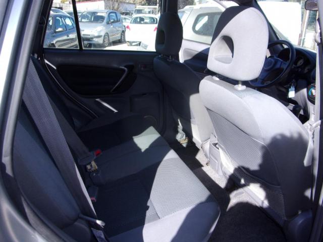 Toyota Rav4 image 1